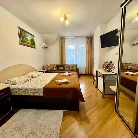 Hotel Domino Běrehovo Exteriér fotografie