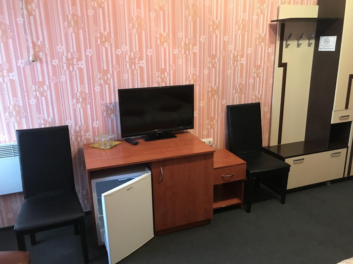 Hotel Domino Běrehovo Exteriér fotografie
